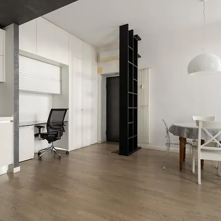 Appartamento Guesthost - Cenisio Lovely Flat Milano